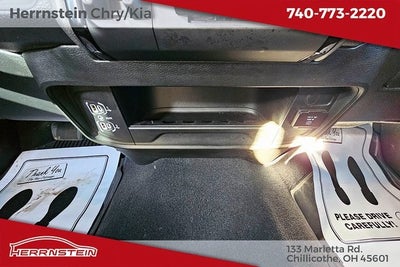 2025 RAM 3500 Tradesman Crew Cab 4x4 8' Box