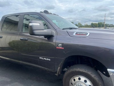 2025 RAM 3500 Big Horn Crew Cab 4x4 8' Box