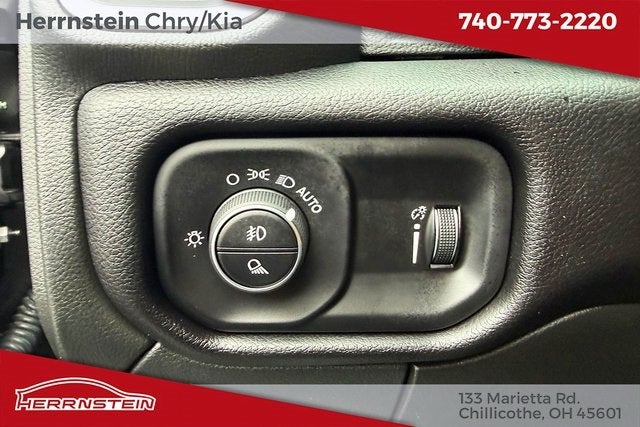 2024 RAM 3500 Big Horn Crew Cab 4x4 8' Box