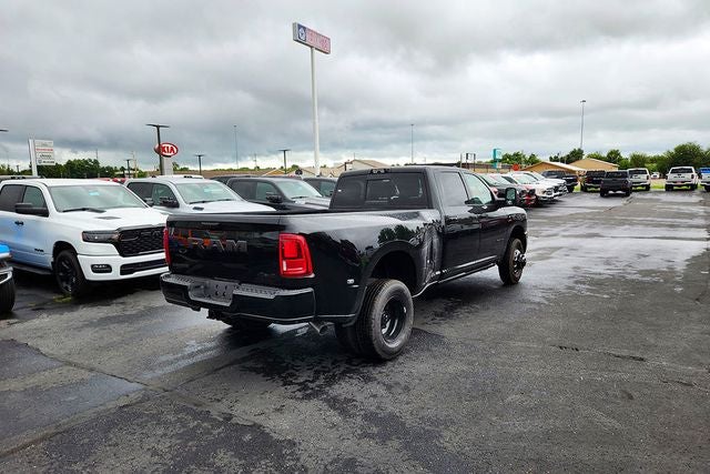 2026 RAM Ram 3500 RAM 3500 LARAMIE CREW CAB 4X4 8' BOX