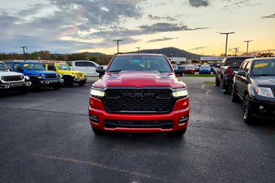 2027 RAM Ram 1500 Base