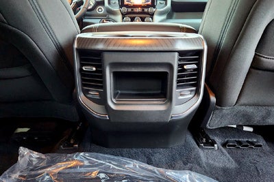 2027 RAM Ram 1500 Base