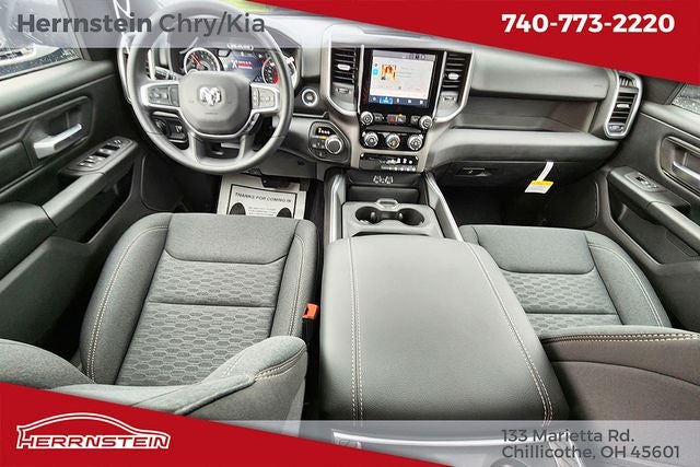 2026 RAM 1500 RAM 1500 EXPRESS CREW CAB 4X4 5'7' BOX