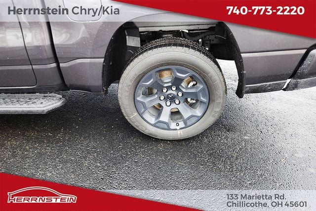 2026 RAM 1500 RAM 1500 EXPRESS CREW CAB 4X4 5'7' BOX