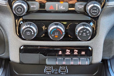 2027 RAM Ram 1500 Base