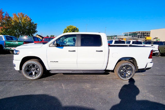 2027 RAM Ram 1500 Base