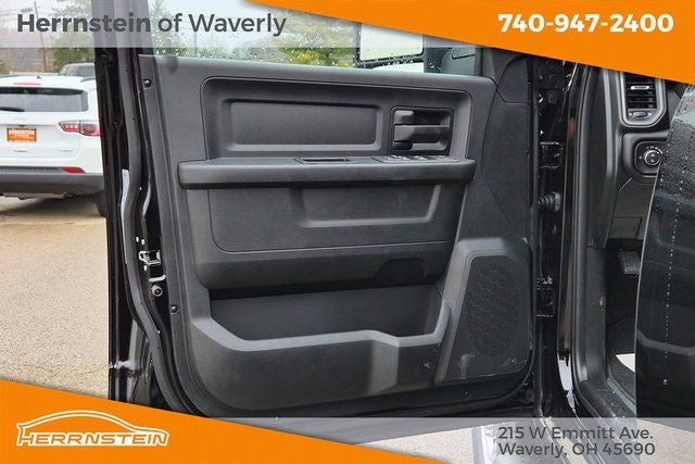 2026 RAM 2500 Tradesman Crew Cab 4x4 6'4' Box