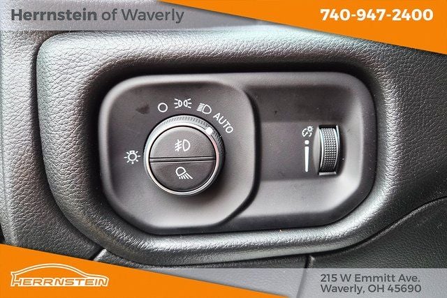 2026 RAM 2500 Tradesman Crew Cab 4x4 6'4' Box