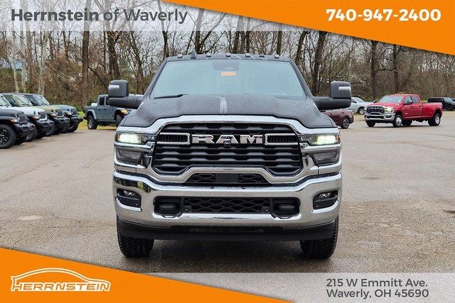 2026 RAM 2500 Tradesman Crew Cab 4x4 6'4' Box
