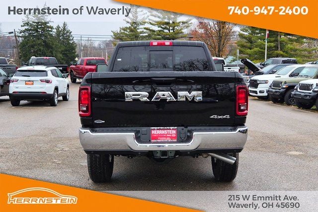 2026 RAM 2500 Tradesman Crew Cab 4x4 6'4' Box