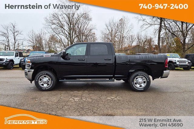 2026 RAM 2500 Tradesman Crew Cab 4x4 6'4' Box