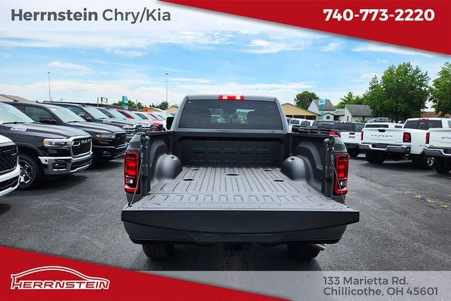2026 RAM 2500 RAM 2500 BLACK EXPRESS CREW CAB 4X4 6'4' BOX