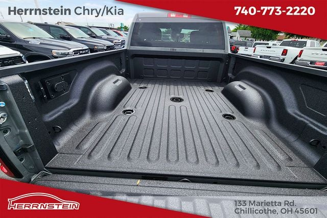 2026 RAM 2500 RAM 2500 BLACK EXPRESS CREW CAB 4X4 6'4' BOX