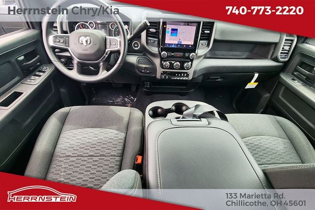 2026 RAM 2500 RAM 2500 BLACK EXPRESS CREW CAB 4X4 6'4' BOX