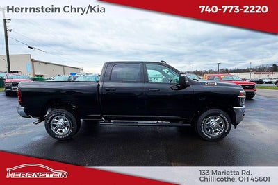 2025 RAM 2500 Tradesman Crew Cab 4x4 6'4' Box