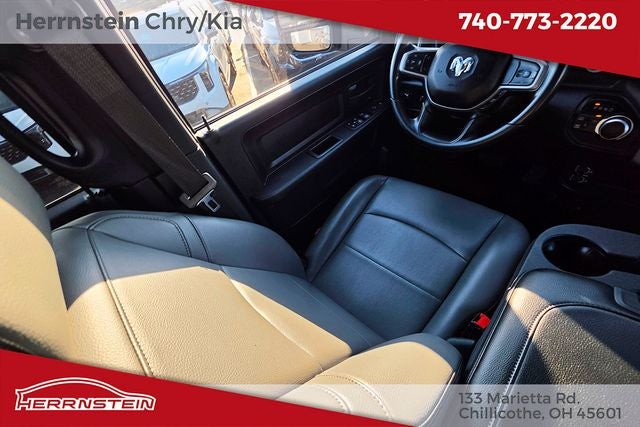 2024 RAM 2500 Tradesman Crew Cab 4x4 6'4' Box