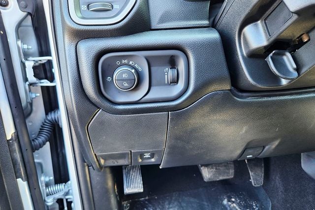 2027 RAM 2500 Base