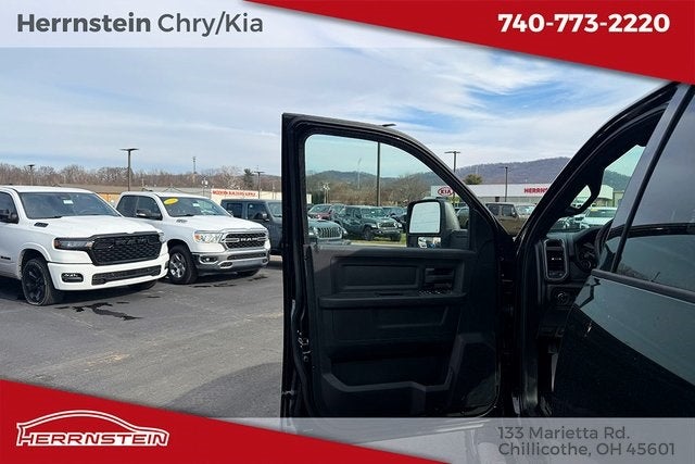 2026 RAM Ram 2500 RAM 2500 WARLOCK CREW CAB 4X4 6'4' BOX