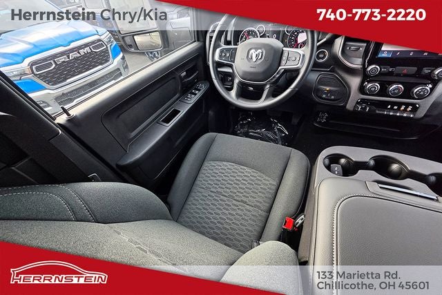 2026 RAM Ram 2500 RAM 2500 BLACK EXPRESS CREW CAB 4X4 6'4' BOX