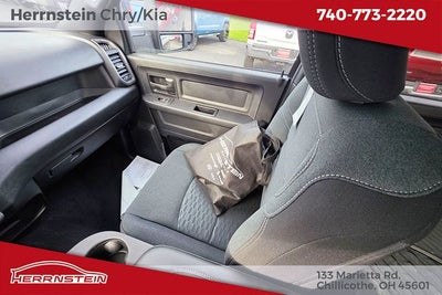 2026 RAM Ram 2500 RAM 2500 BLACK EXPRESS CREW CAB 4X4 6'4' BOX