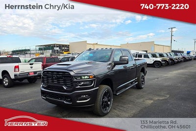 2026 RAM Ram 2500 RAM 2500 BLACK EXPRESS CREW CAB 4X4 6'4' BOX