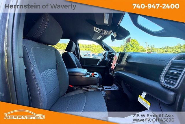 2026 RAM 2500 Tradesman Crew Cab 4x4 6'4' Box