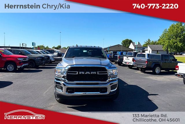 2024 RAM 2500 Tradesman Crew Cab 4x4 6'4' Box