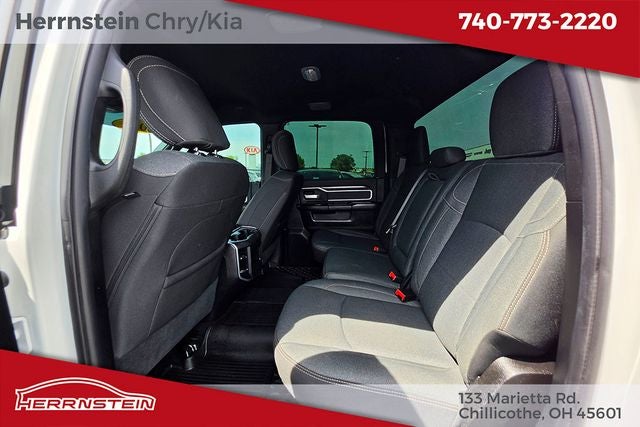2020 RAM 2500 Big Horn Crew Cab 4x4 6'4' Box