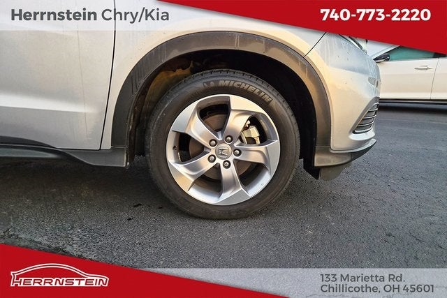 2022 Honda HR-V AWD LX