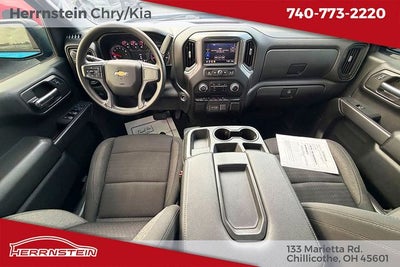 2022 Chevrolet Silverado 1500 4WD Crew Cab Short Bed Custom