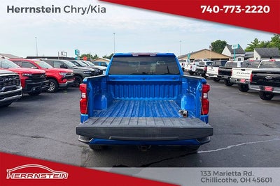 2022 Chevrolet Silverado 1500 4WD Crew Cab Short Bed Custom