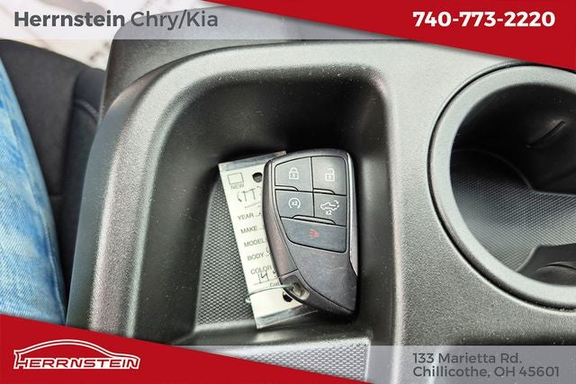 2024 Chevrolet Silverado 1500 4WD Crew Cab Short Bed Custom