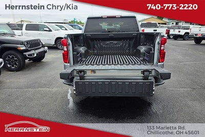 2024 Chevrolet Silverado 1500 4WD Crew Cab Short Bed Custom