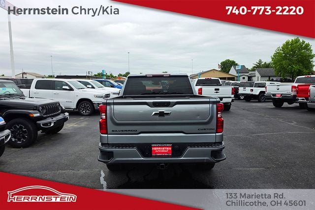 2024 Chevrolet Silverado 1500 4WD Crew Cab Short Bed Custom