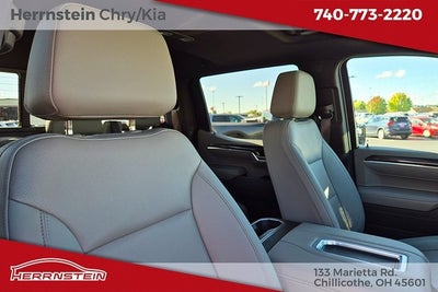 2022 Chevrolet Silverado 1500 4WD Crew Cab Short Bed LTZ