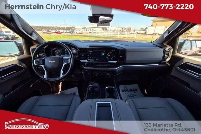 2022 Chevrolet Silverado 1500 4WD Crew Cab Short Bed LTZ