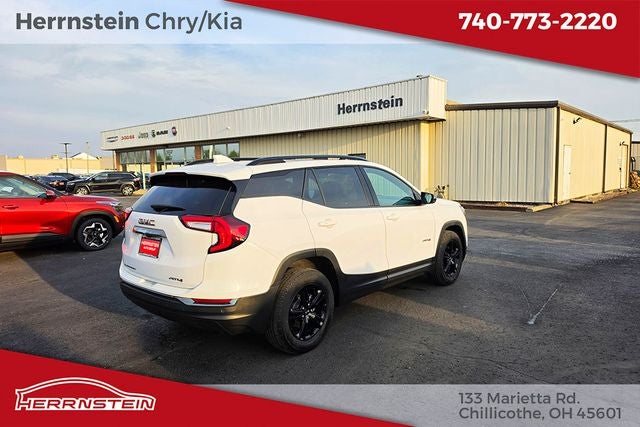 2022 GMC Terrain AWD AT4