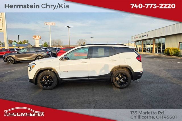 2022 GMC Terrain AWD AT4