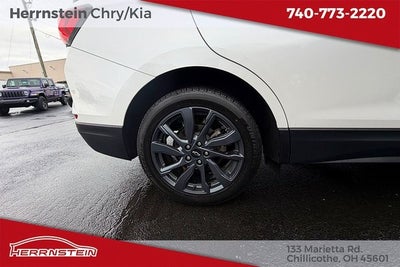 2022 Chevrolet Equinox FWD RS