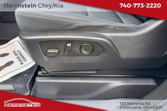 2023 GMC Sierra 1500 4WD Crew Cab Short Box SLE