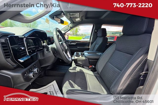 2023 GMC Sierra 1500 4WD Crew Cab Short Box SLE