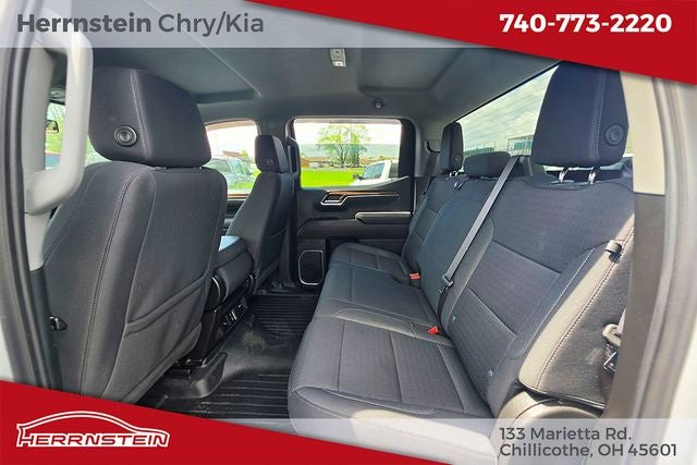 2023 GMC Sierra 1500 4WD Crew Cab Short Box SLE