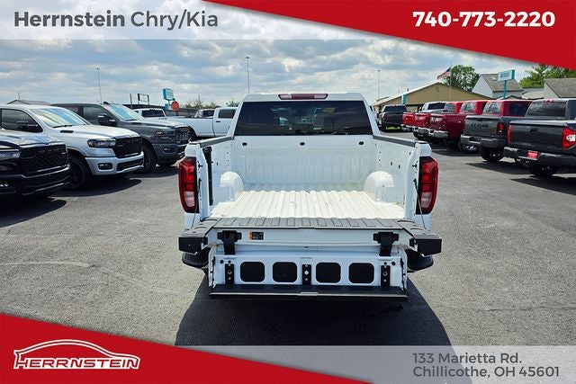 2023 GMC Sierra 1500 4WD Crew Cab Short Box SLE