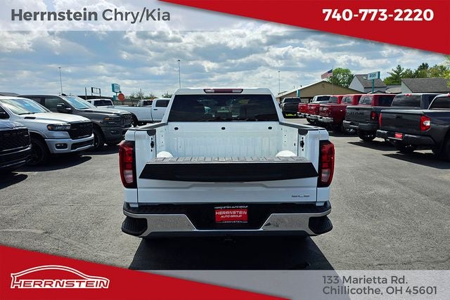 2023 GMC Sierra 1500 4WD Crew Cab Short Box SLE