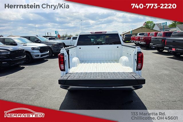 2023 GMC Sierra 1500 4WD Crew Cab Short Box SLE