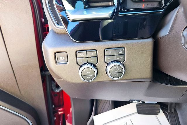 2026 GMC Sierra 1500 Crew Cab, Short Bed, SLT, 4WD