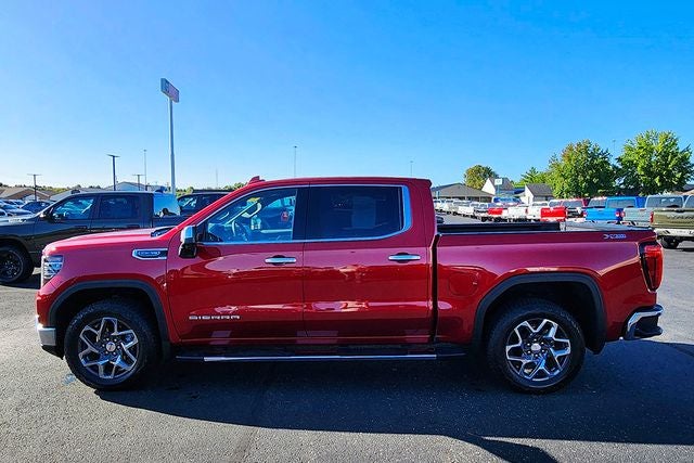 2026 GMC Sierra 1500 Crew Cab, Short Bed, SLT, 4WD