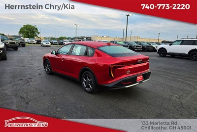 2025 Kia K4 LXS