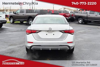 2022 Nissan Sentra SV Xtronic CVT