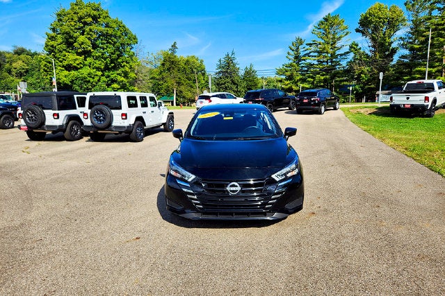 2025 Nissan Versa 1.6 SV